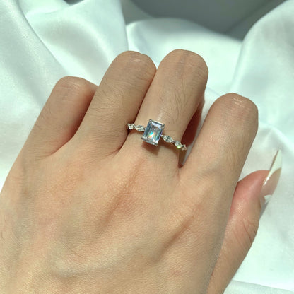 [Sparkling Aurora]1.0 Carat Dainty Resplendent Radiant Cut Daily Ring