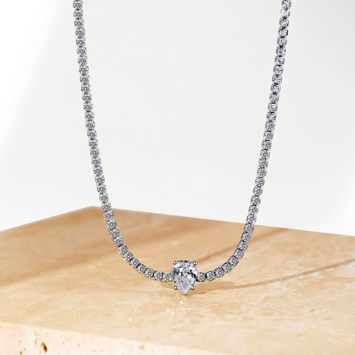 [Sparkling Aurora]1.0 carat Unique Pear Cut Tennis Necklace