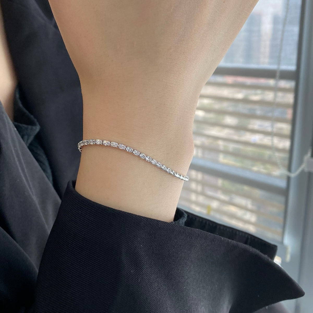 [Sparkling Aurora]Elegant Emerald Cut Daily Bracelet