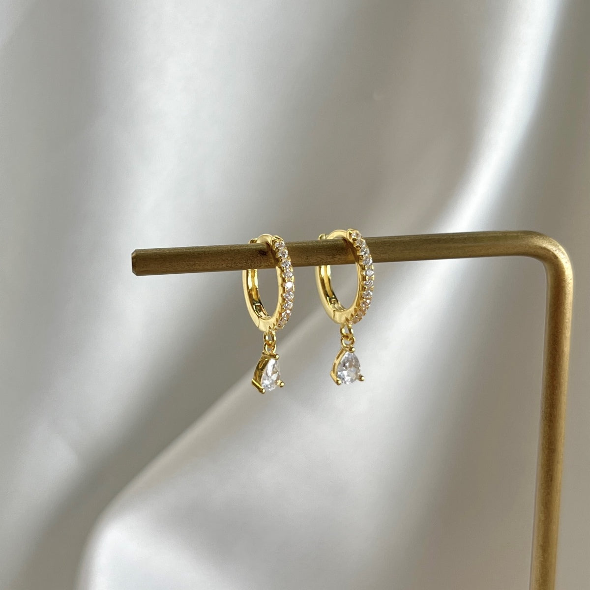 [Sparkling Aurora]Luxurious Geometric Drop Earrings