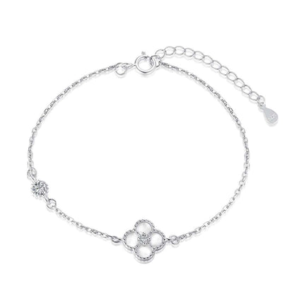 [Sparkling Aurora]Delicate Four Leaf Clover Bracelet