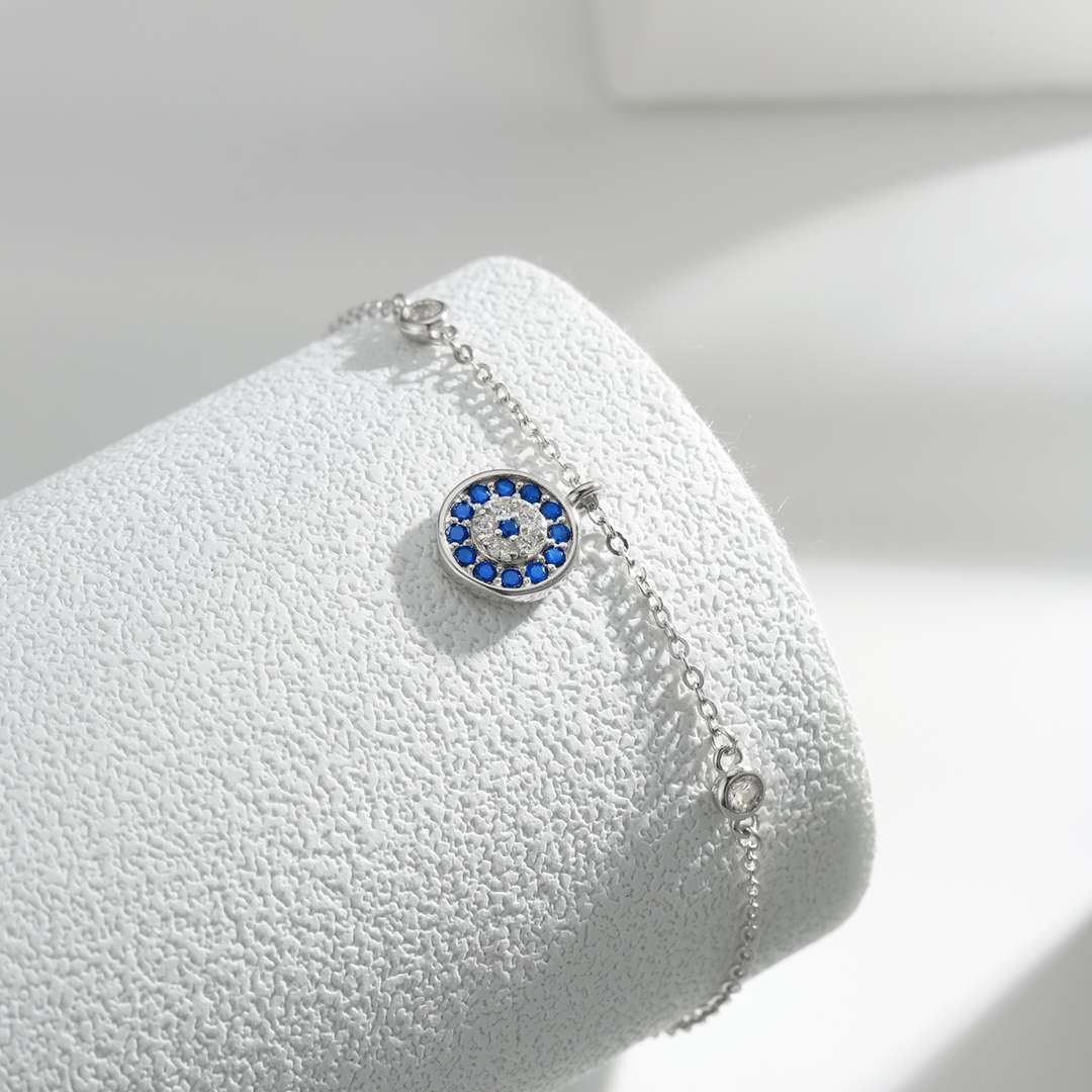 [Sparkling Aurora]Devil's Eye Round Shape Bracelet