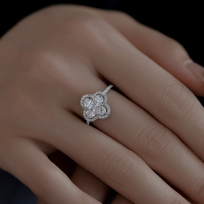 [Sparkling Aurora]Luxurious Eternity Flower Shape Banquet Ring