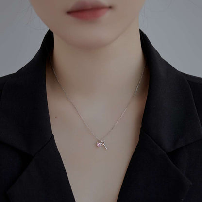 [Sparkling Aurora]Unique Heart Shape Key Pendent Necklace